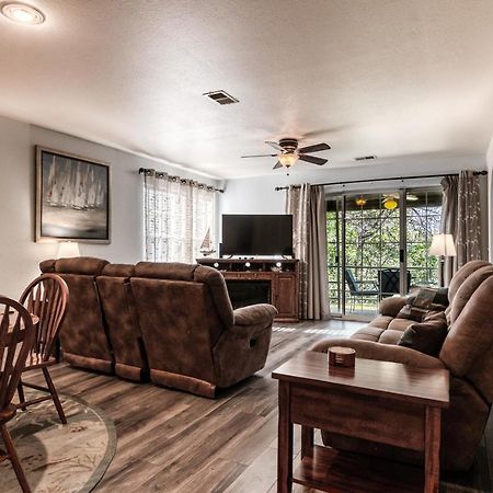 Quiet&Serene Condo in Branson Esterno foto