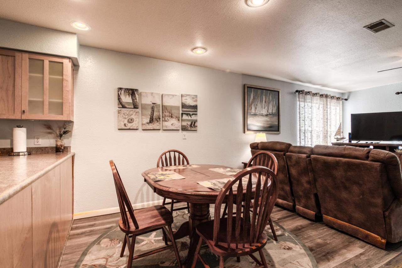 Quiet&Serene Condo in Branson Esterno foto