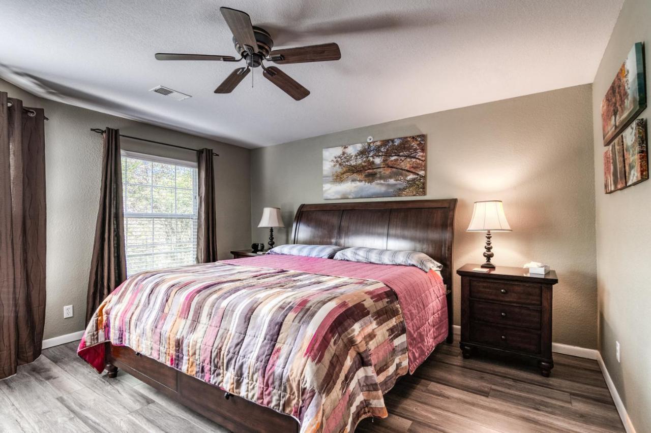 Quiet&Serene Condo in Branson Esterno foto